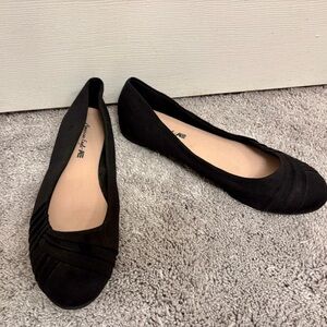 American Eagle Outfitters Black Women's Flats